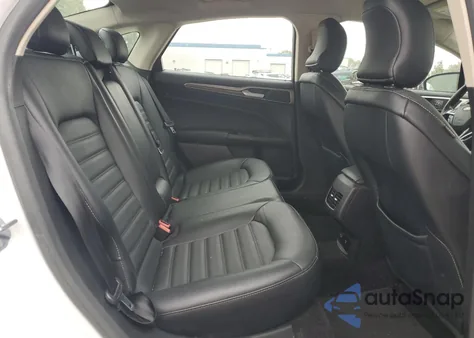 2017 Ford Fusion Se Hybrid z USA, uszkodzony, nr VIN 3FA6P0LUXHR409757